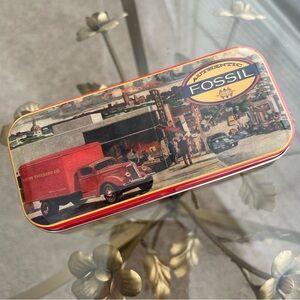 VTG 1993 Authentic Fossil Empty 5”L x 2”W  size. Old time pictures.